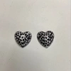 Xinrui resin flat-bottomed diamond polished heart 19 clothing earrings diy accessory Application Scenario